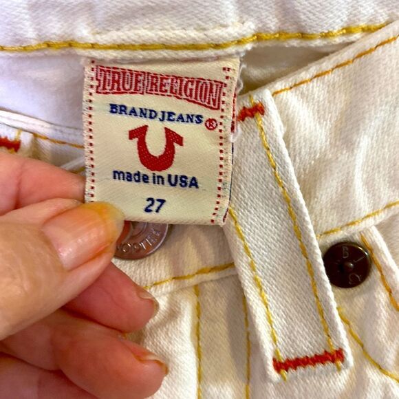 True Religion Jean Size 2 Embroidered Tan Bermuda Shorts - Picture 10 of 13